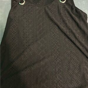 Women’s sleeveless top
